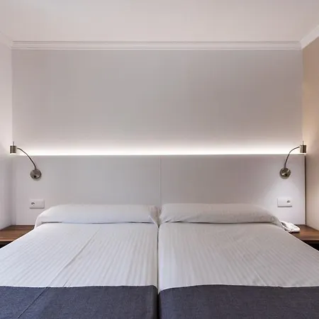 Rosaleda Del Mijares Hotel
