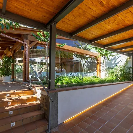 Hotel Rosaleda Del Mijares